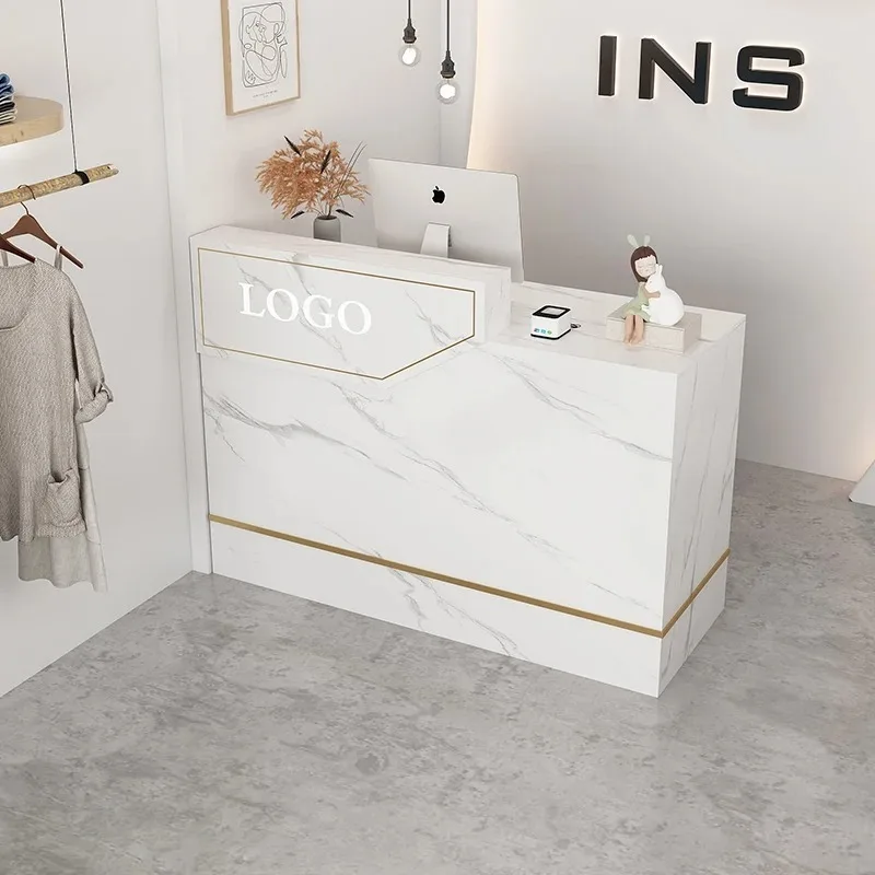 Office Furniture Center - مكتب استقبال فريد وجذاب بتصميم تخزين