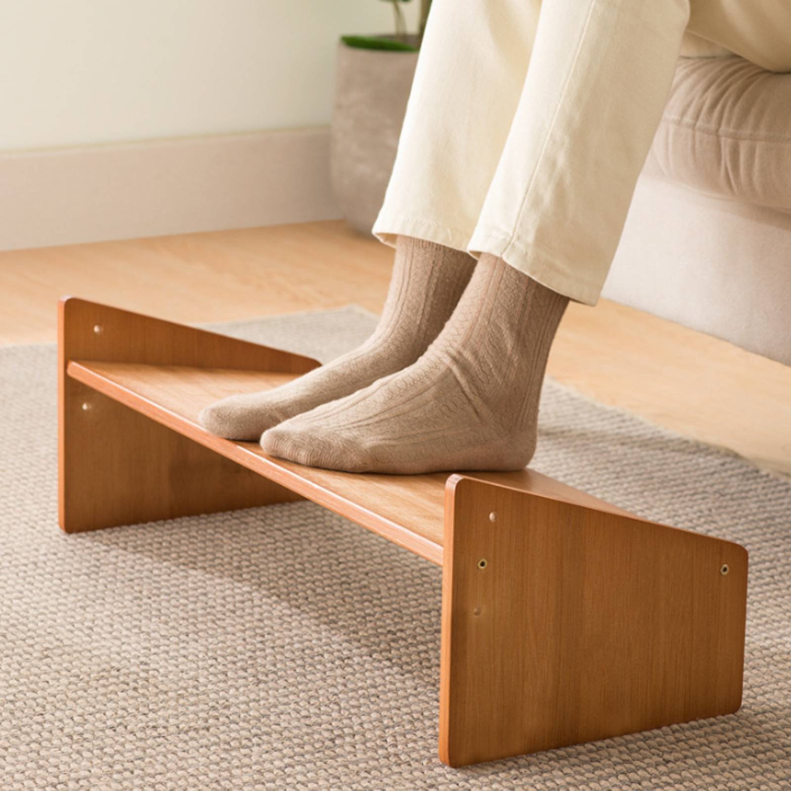 مسند قدم تحت المكتب بسطح واسع، - مراجعة Furniture Chairs For Office وسعره