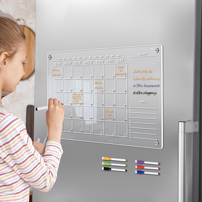 ملصق مغناطيسي شفاف من الأكريلي - مراجعة Dry Erase Weekly وسعره