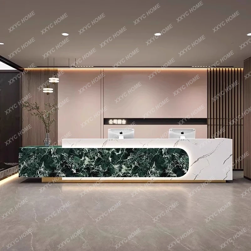 مكاتب كاشير فاخرة، طاولات استق - مراجعة Office Furniture High End وسعره