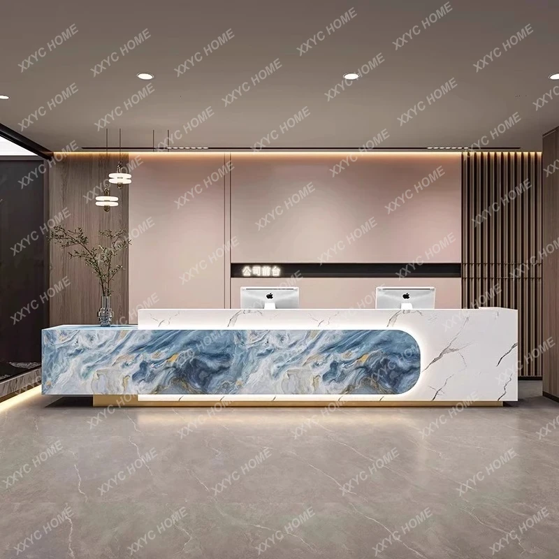 مكاتب كاشير فاخرة، طاولات استق - مراجعة Office Furniture High End وسعره